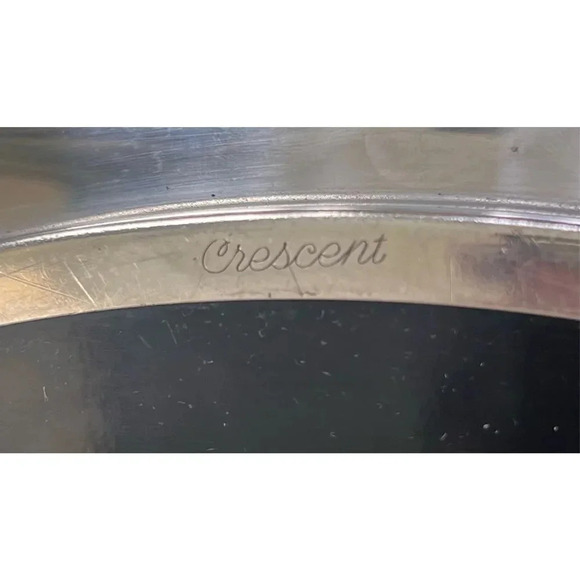 Black And Silver-Plated Vintage Tableware Round Metal Serving Tray - Picture 5 of 10